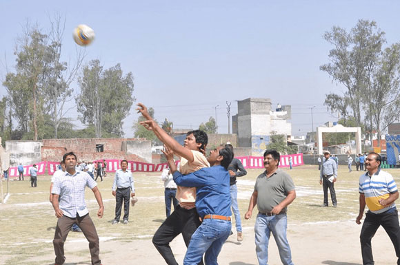 Life at Dayal photo 17